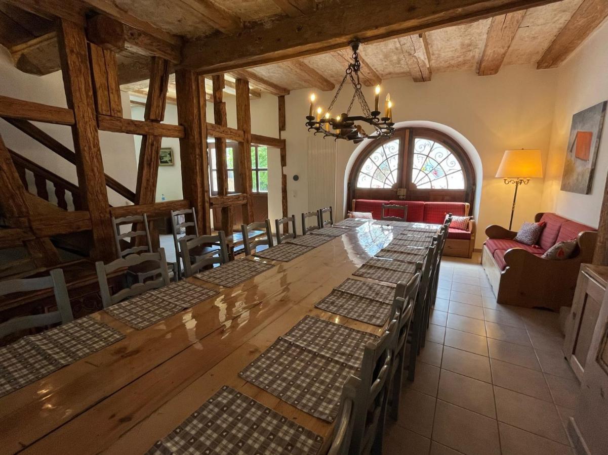 Domaine La Cour Des Nobles - Demeure, Maison Et Appartements Au Coeur De Riquewihr Dış mekan fotoğraf
